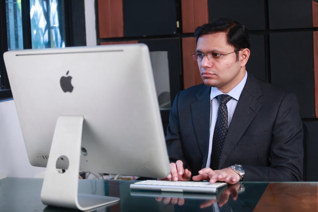Dr Mishil Parikh